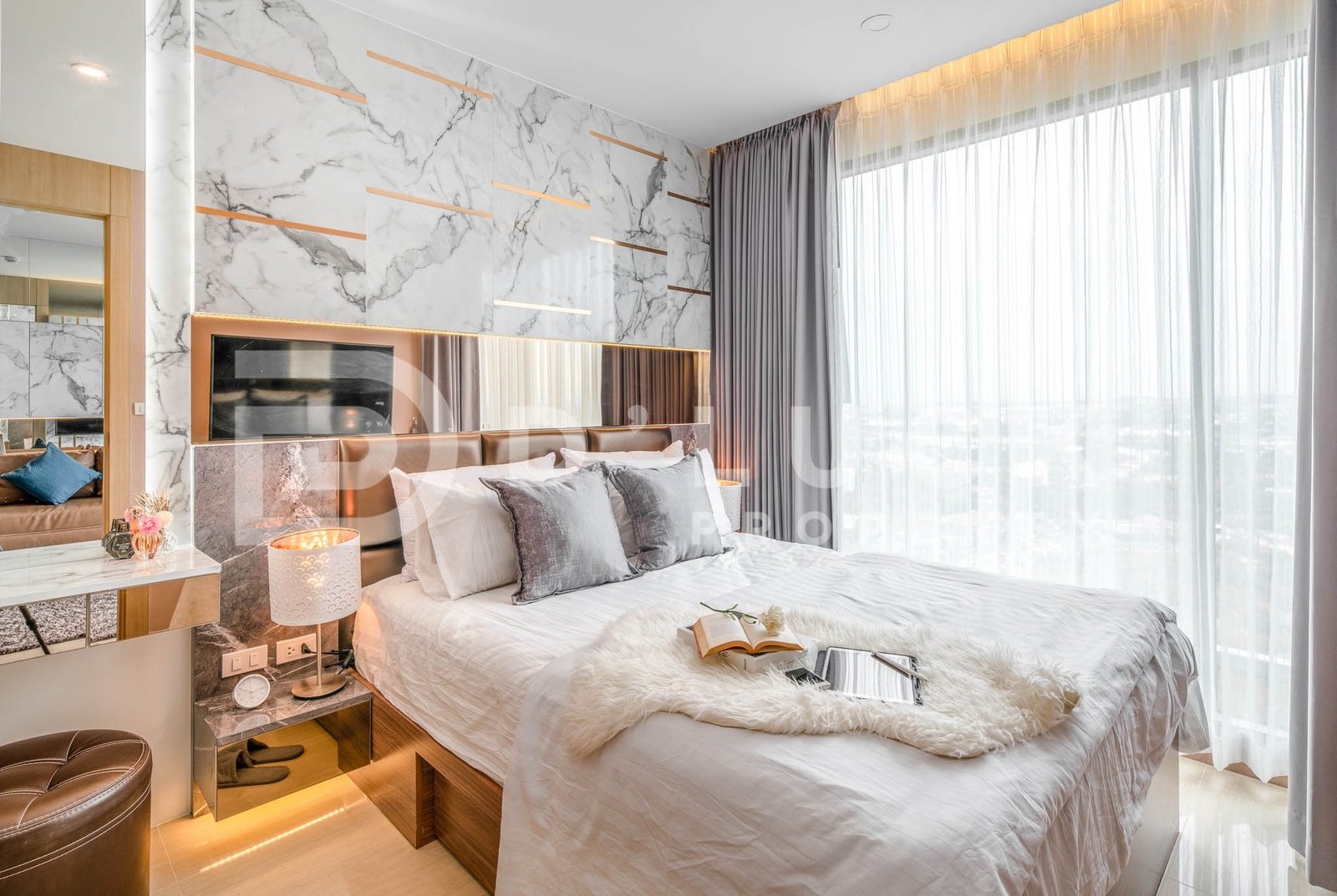 1F61B174-DEAA-4EBD-BD89-ABC0B5E65BAB