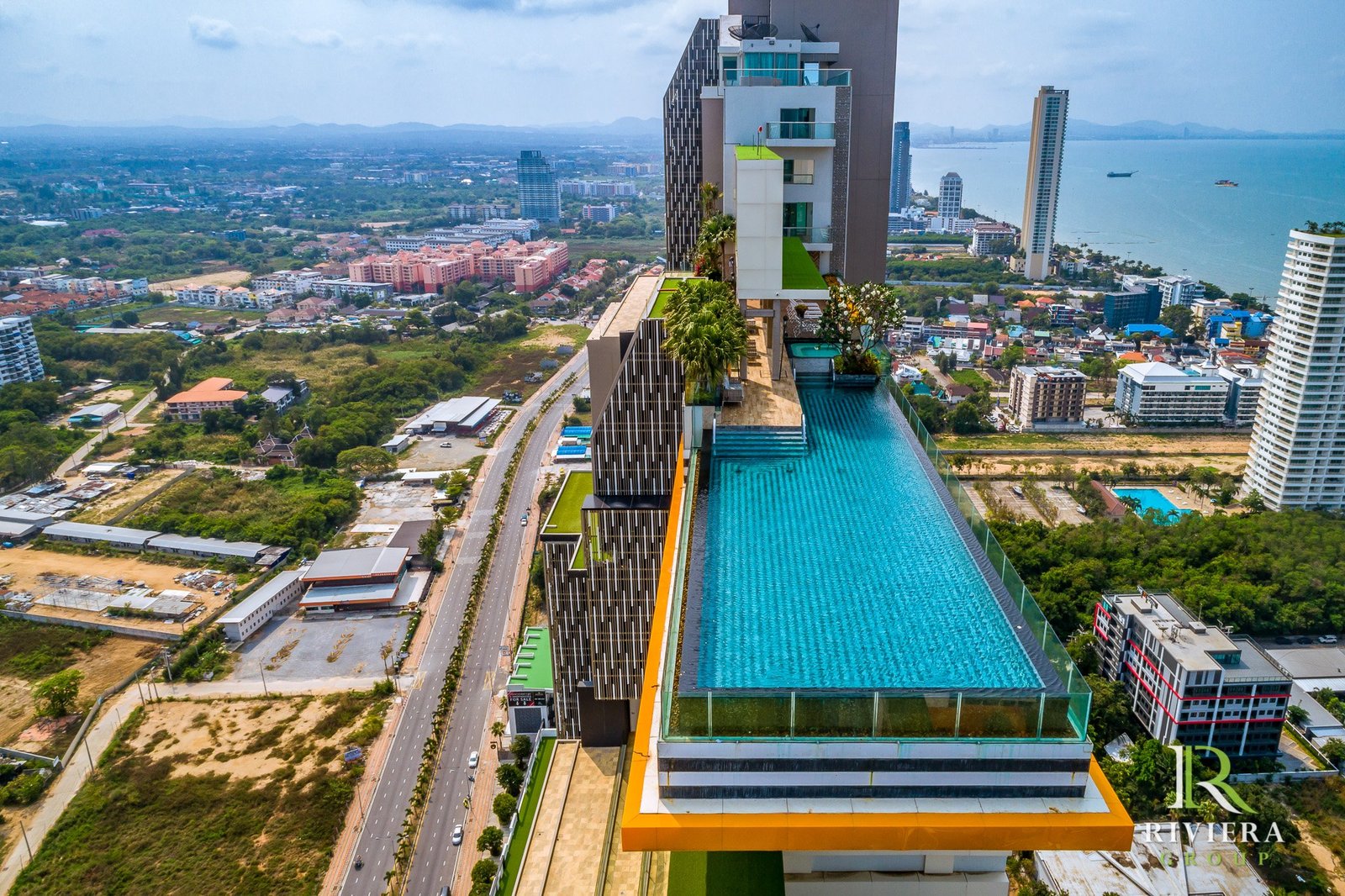 The riviera jomtien The riviera jomtien