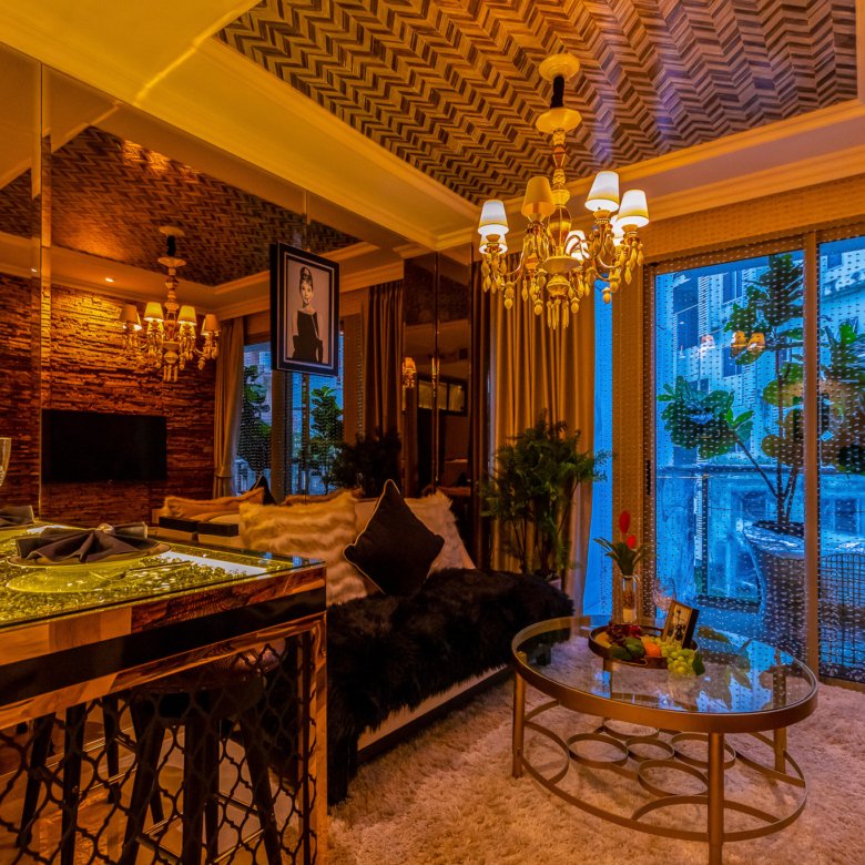 The riviera monaco The Riviera Monaco