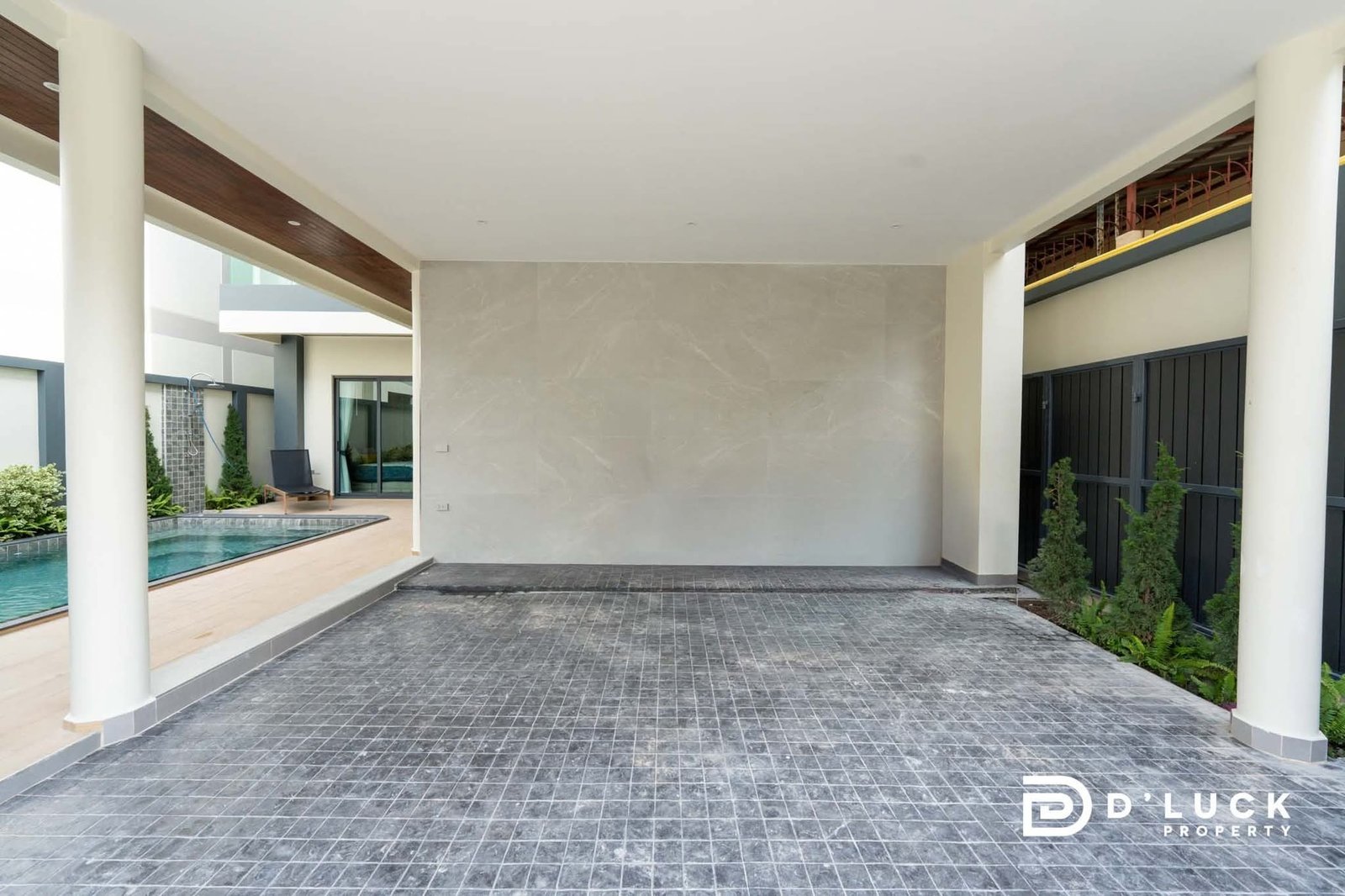 503823868_593648673798932_5398013915043863971_n