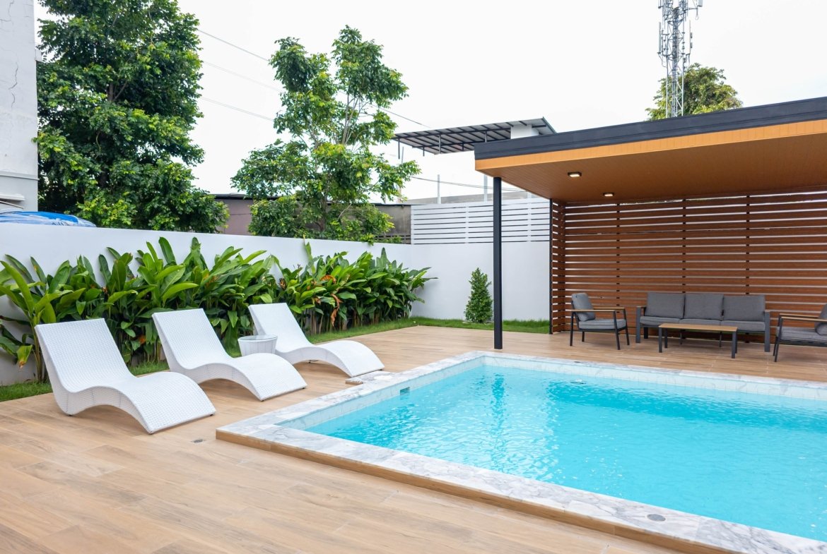 519542241_1203689791791973_1833664505528856149_n