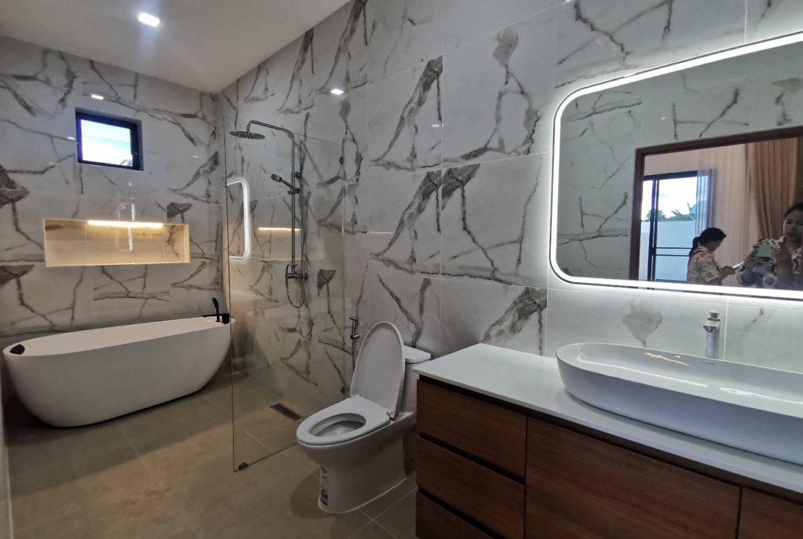 524726423_10162014056189858_5048438227834300230_n