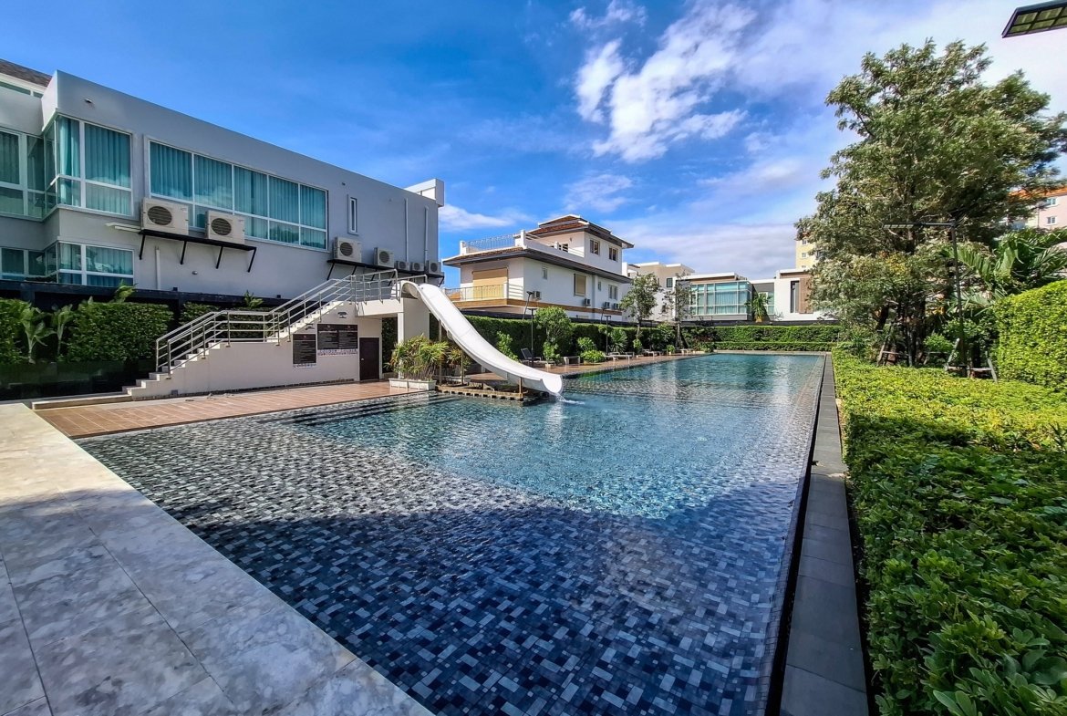 536286072_660552743775191_5925586088838946901_n