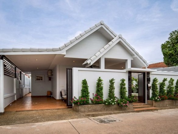 Anyconvcomhouse thapprasit 8 dlh338 1