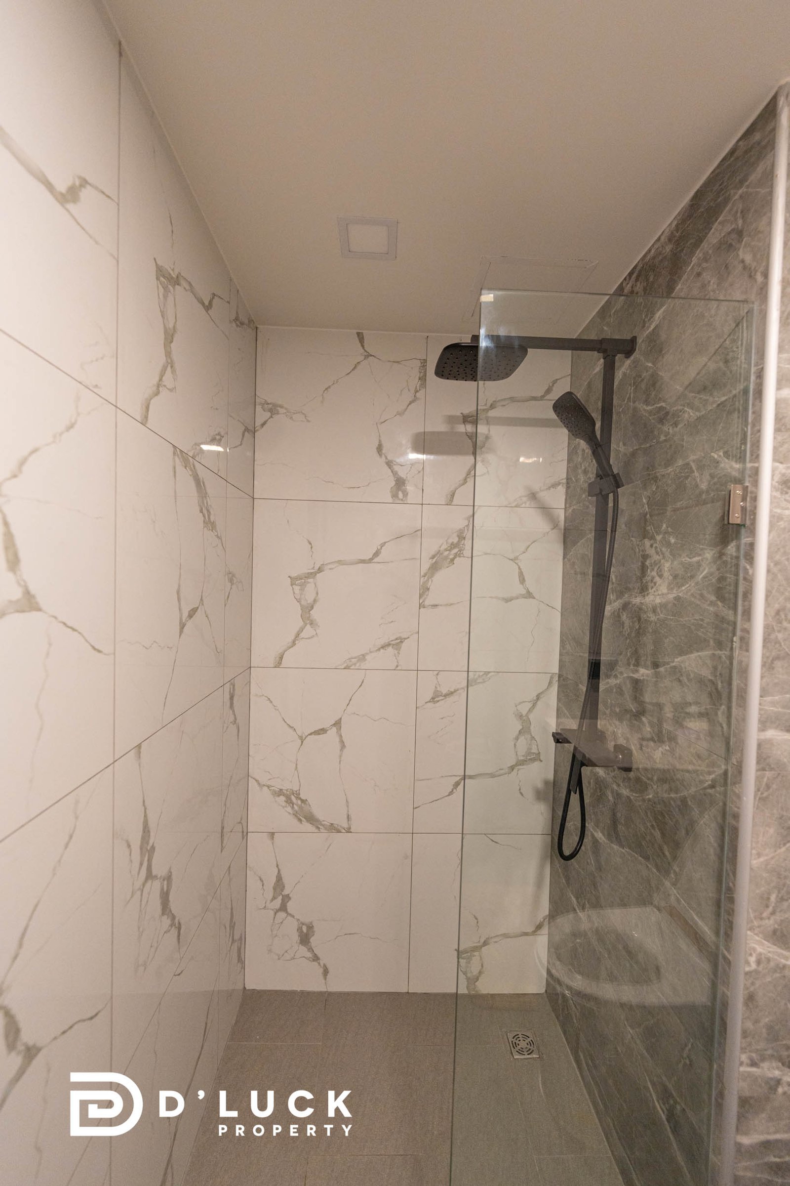 Arcadia-Millennium-Tower-Pattaya-Room-2804 14