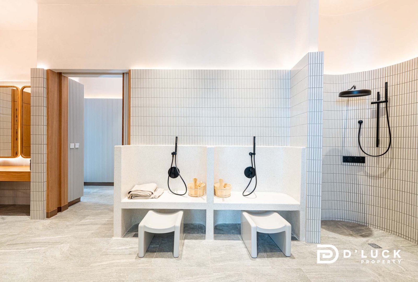 Arom Wongamat facilities 29