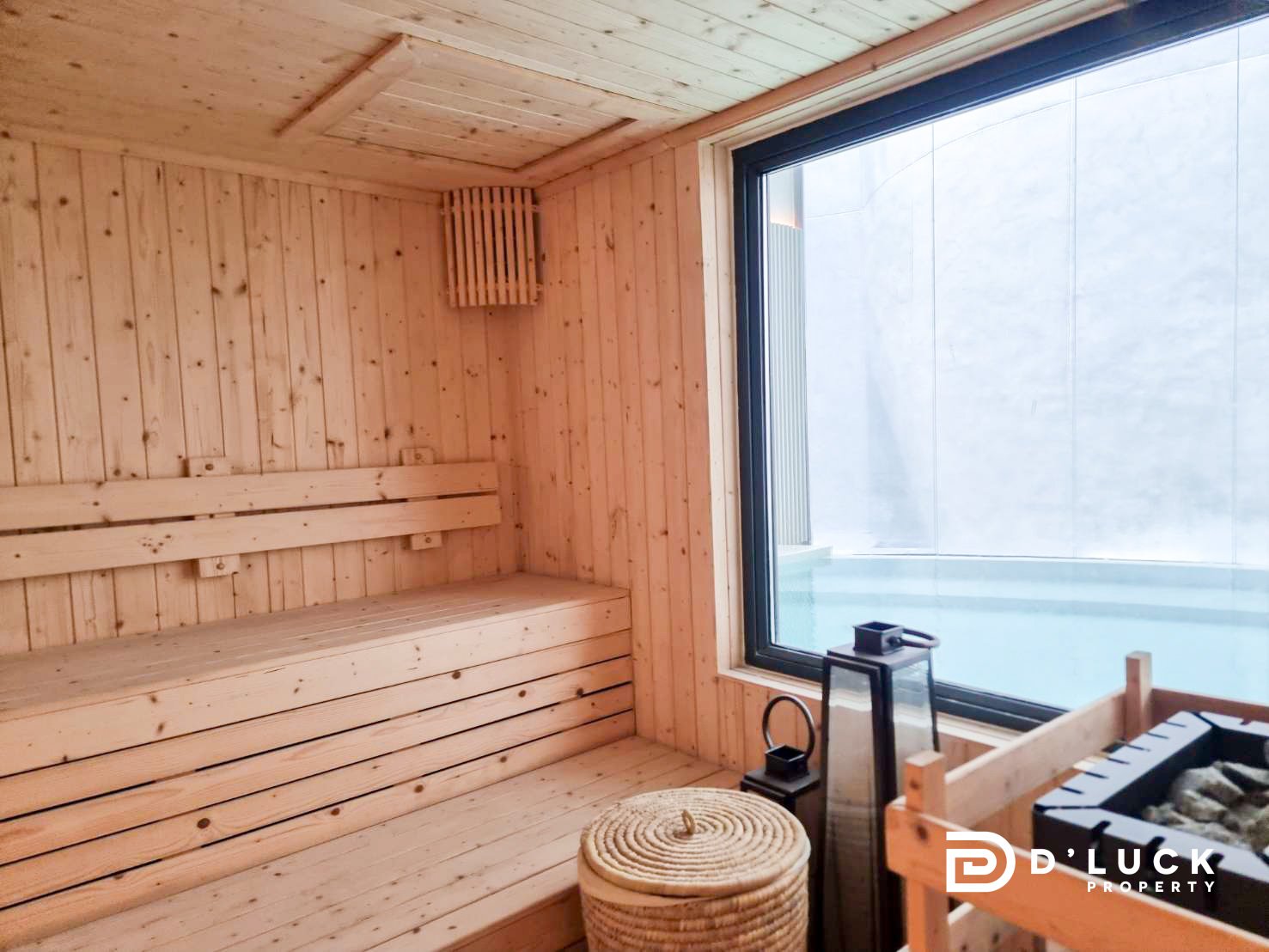 Arom Wongamat facilities 46