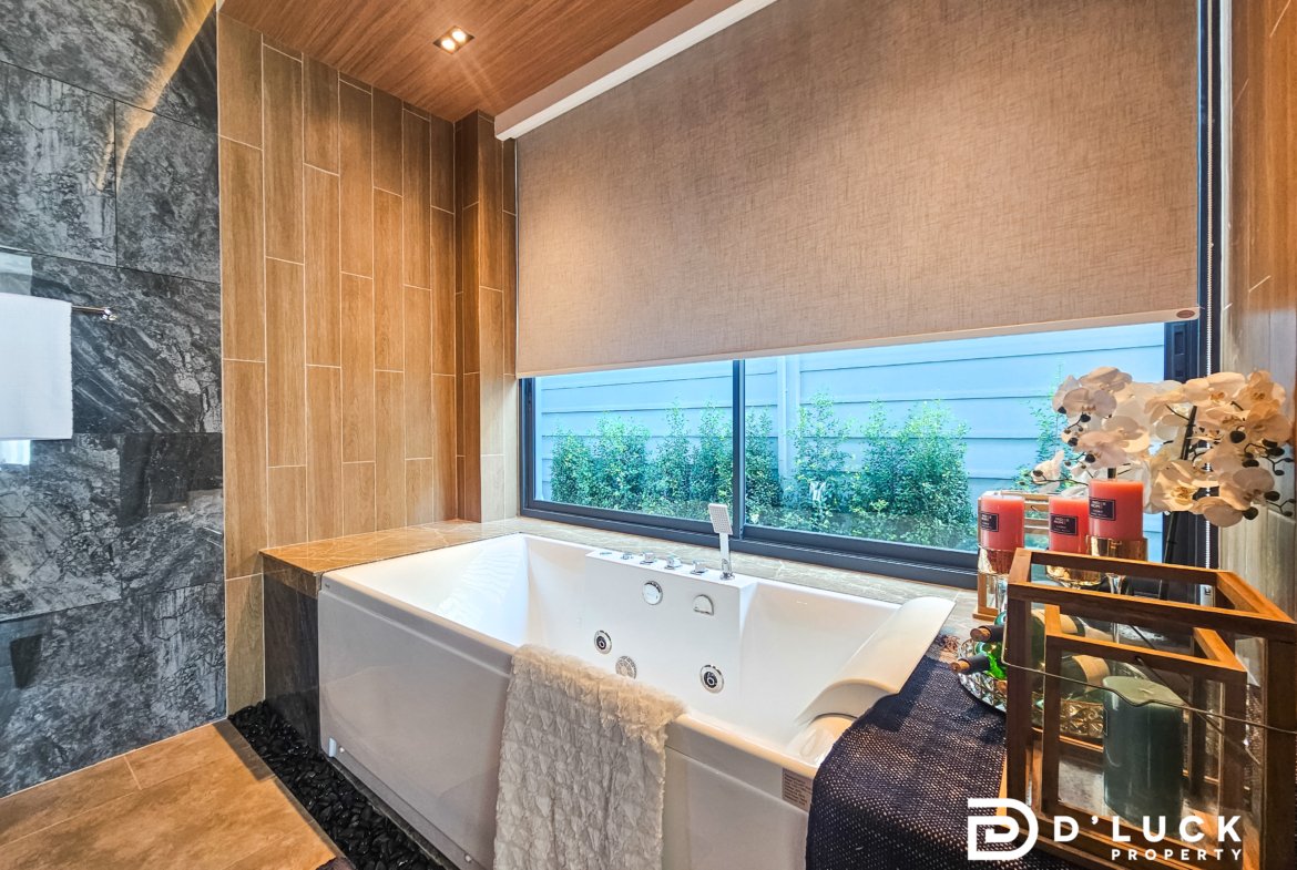 BaanMae Madcha Le Villa 14