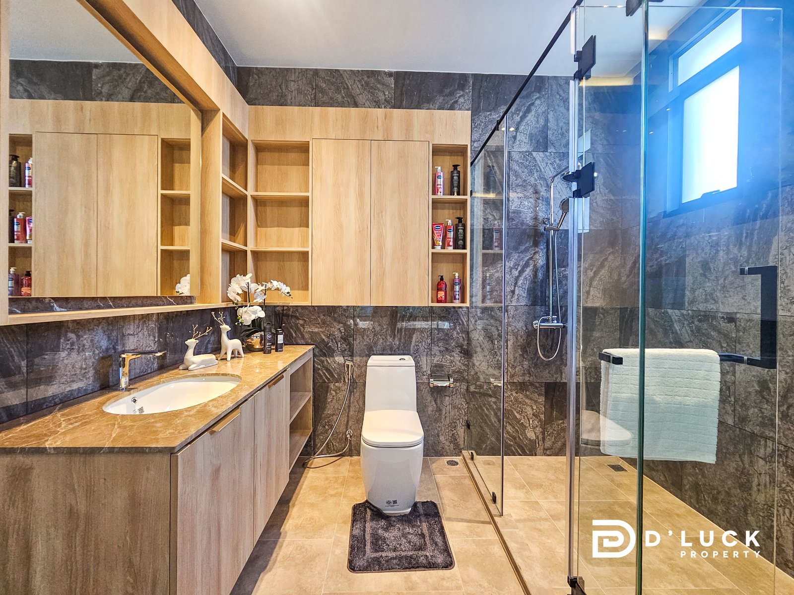 BaanMae Madcha Le Villa 17