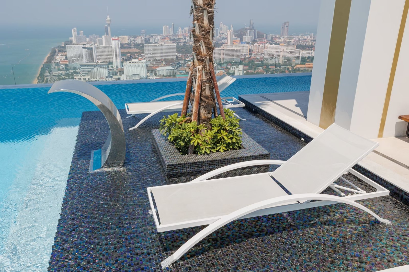 Copacabana-Beach-Jomtien-Pattaya 15