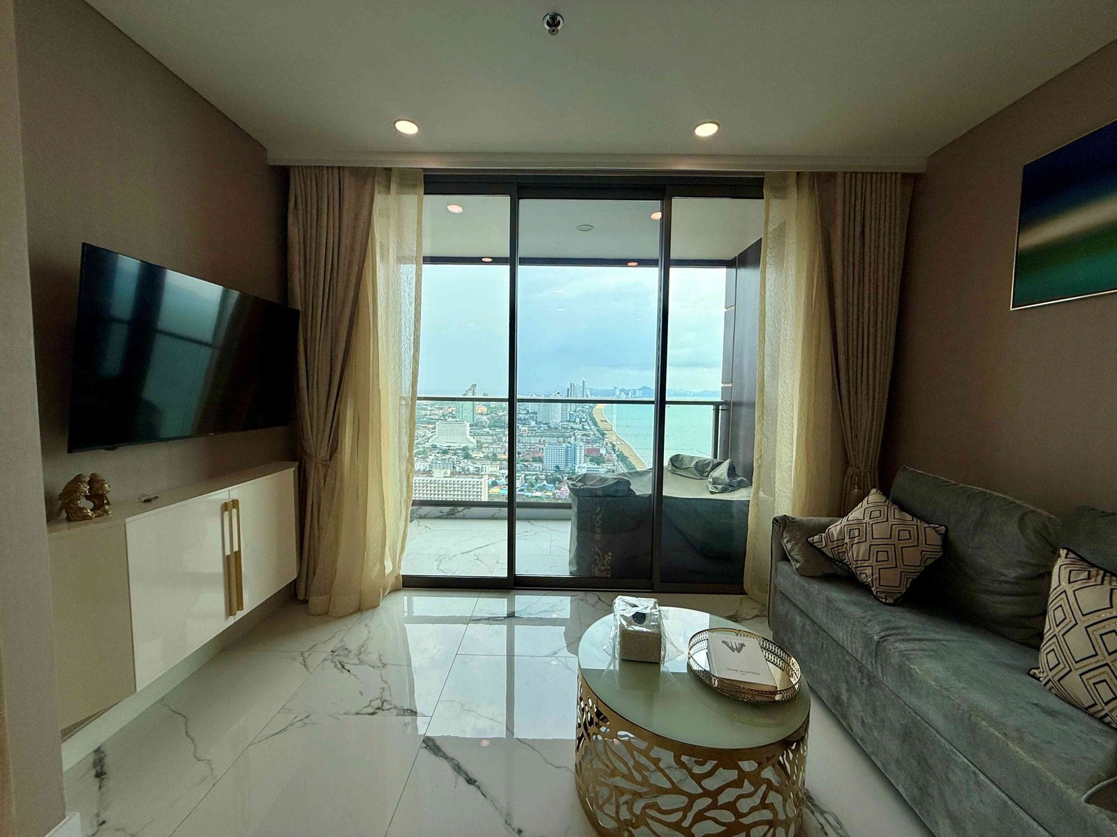 Copacabana-Pattaya-9-9mb-Dlc560 2