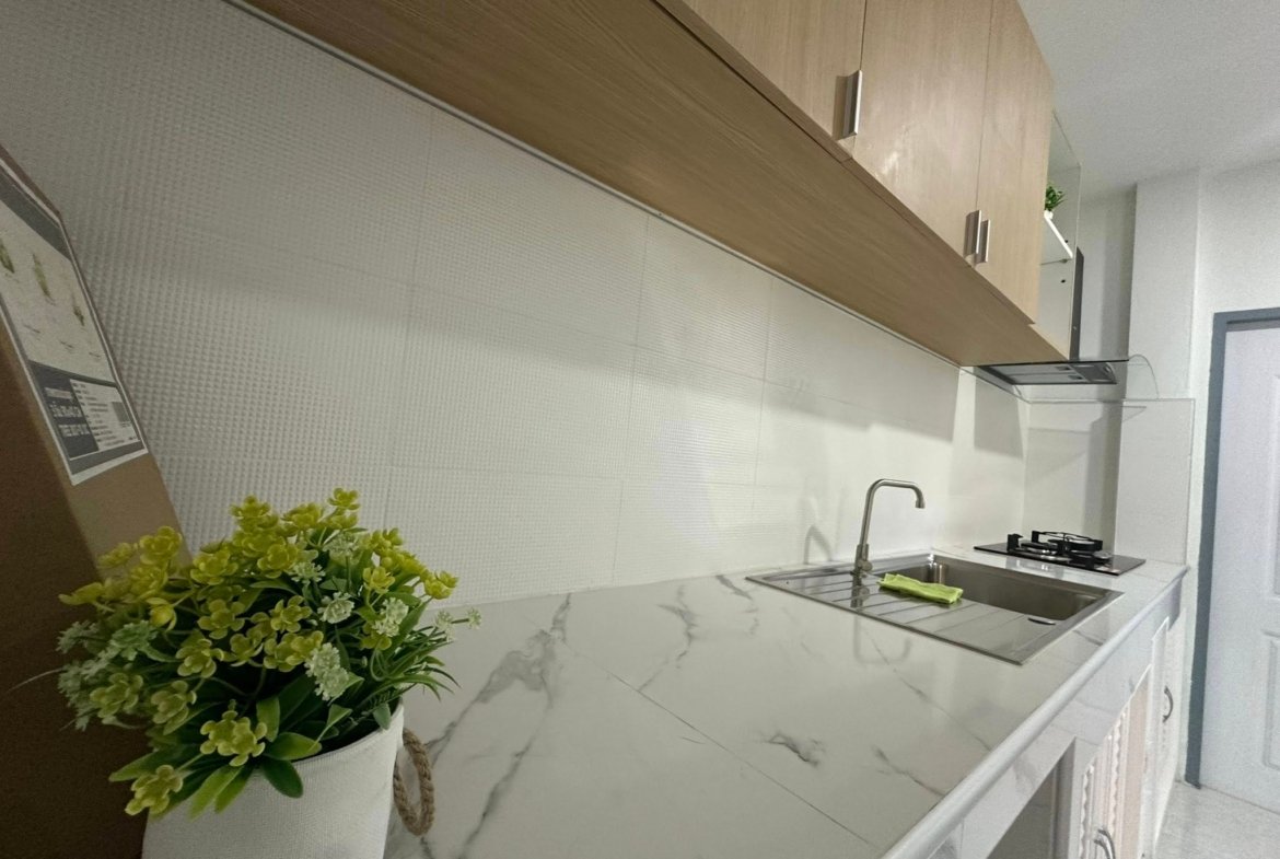 Eakmongkol 1 Dlh310 17