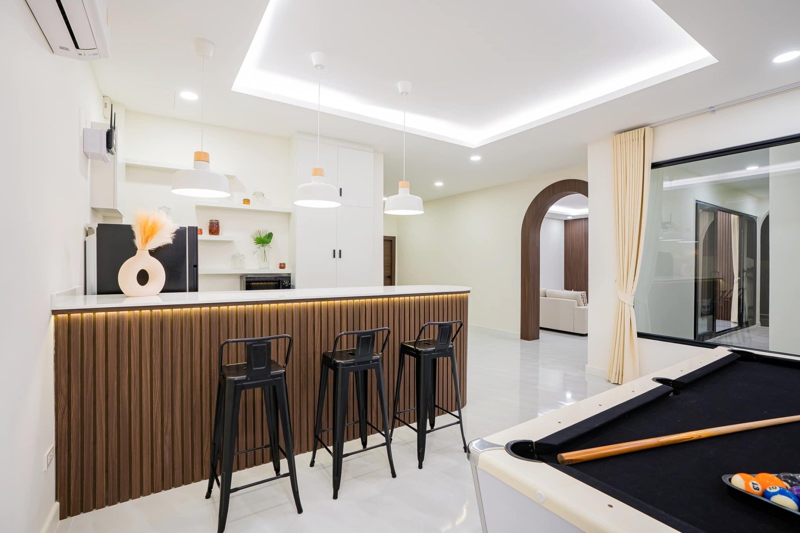 Goodly Walnut House 18