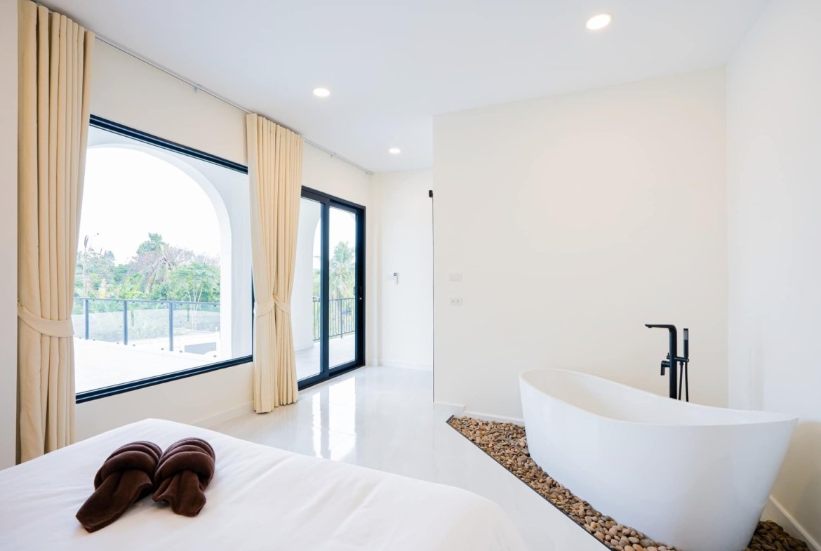 Goodly Walnut House 9