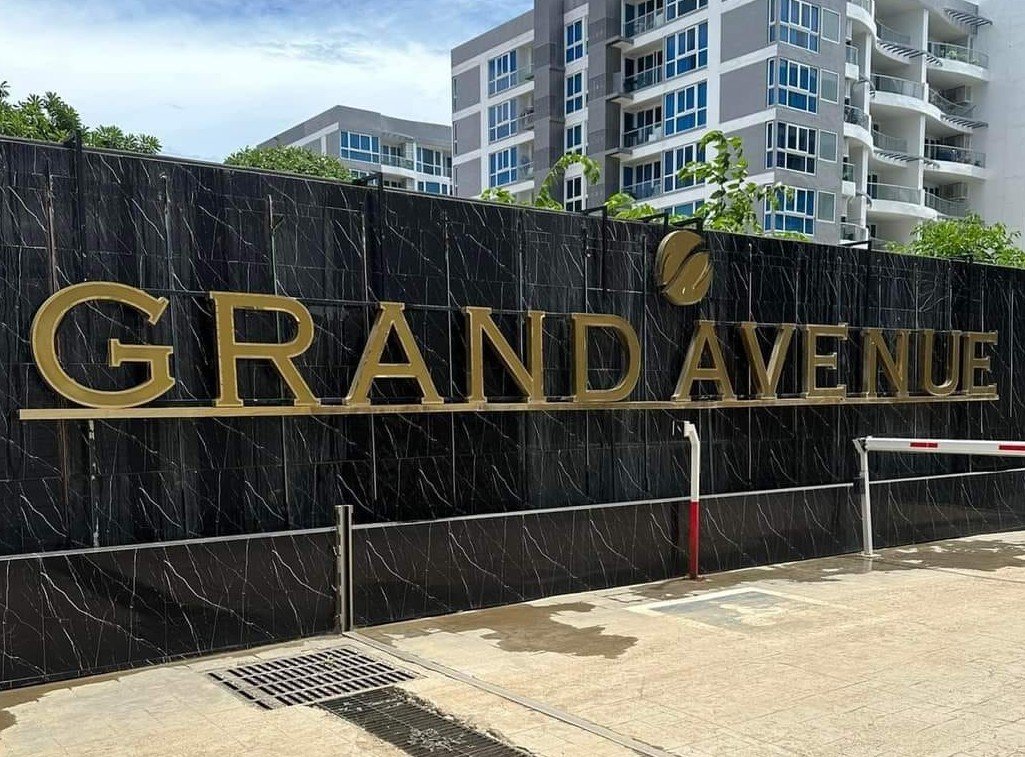 Grand Avenue Dlc308 1