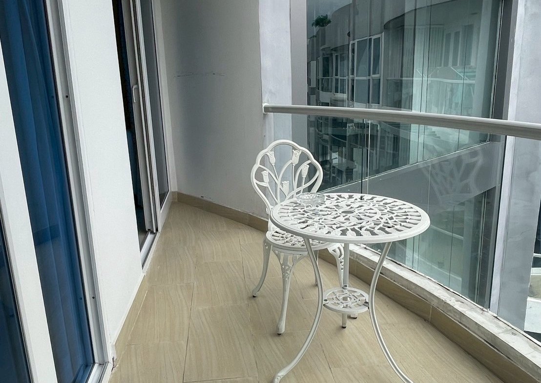 Grand Avenue Dlc308 8