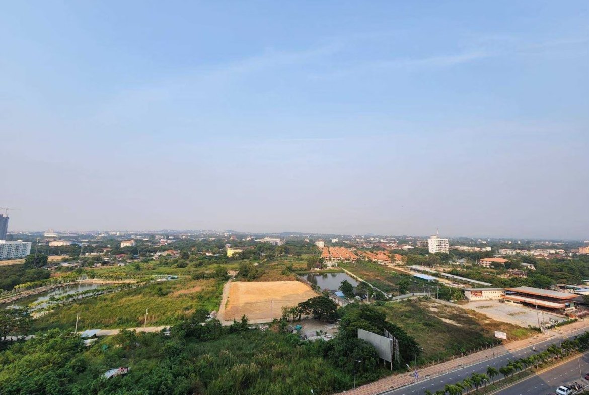 LINE_ALBUM_15E04_250809_2