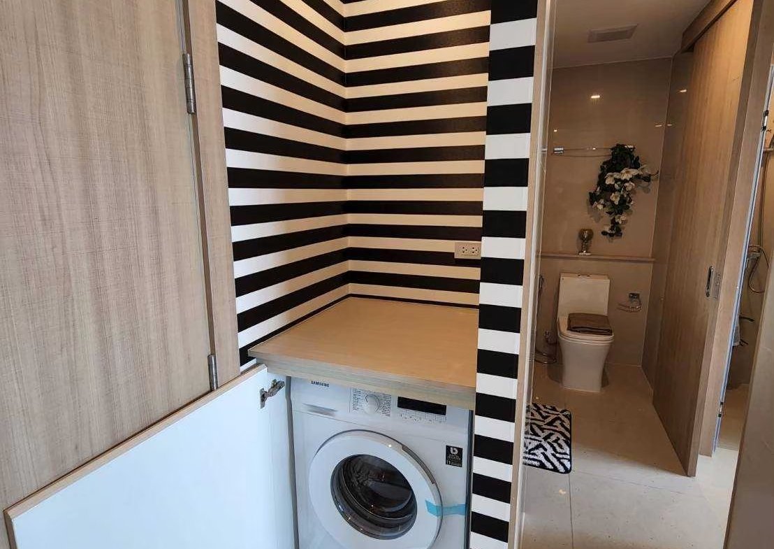 LINE_ALBUM_15E04_250809_4