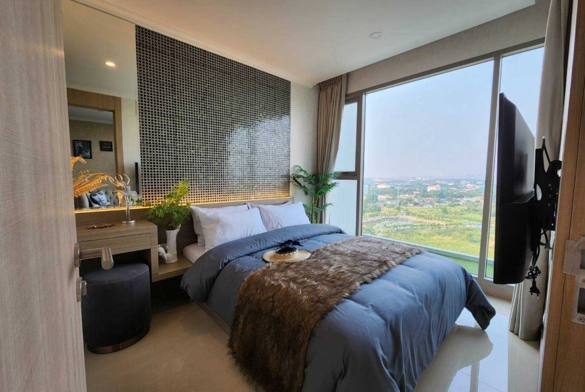 LINE_ALBUM_16E10_250809_1