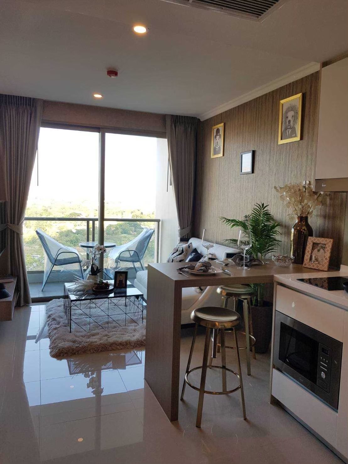 LINE_ALBUM_16E10_250809_14