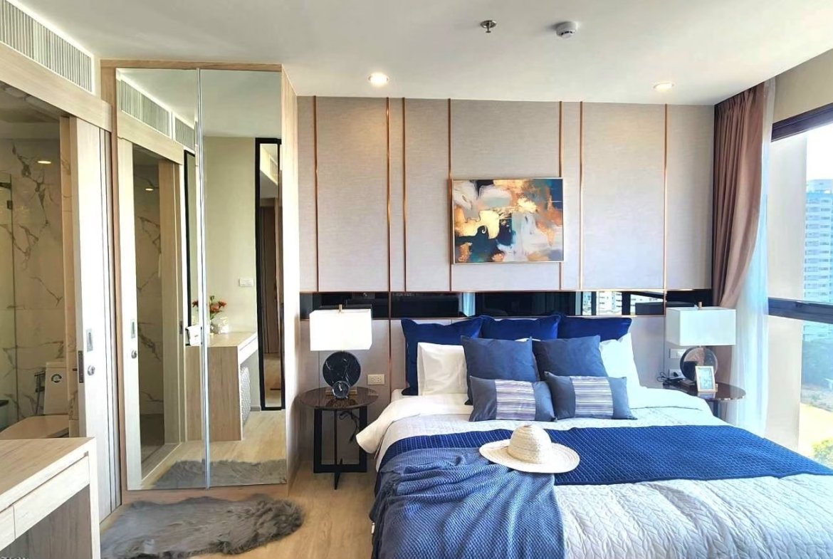 LINE_ALBUM_2 Bedroom Showroom 6968 Sqm On 12Ath Floor_240808_13