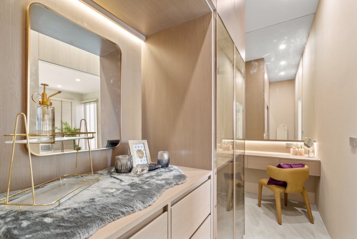 LINE_ALBUM_31724_250730_14