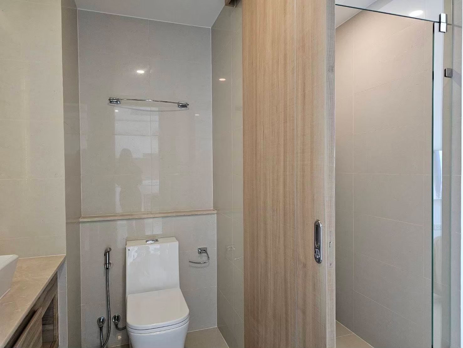 LINE_ALBUM_38E02_250809_3