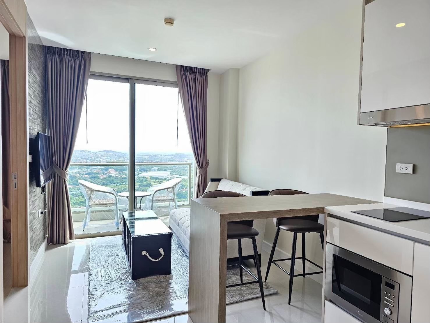 LINE_ALBUM_38E02_250809_5