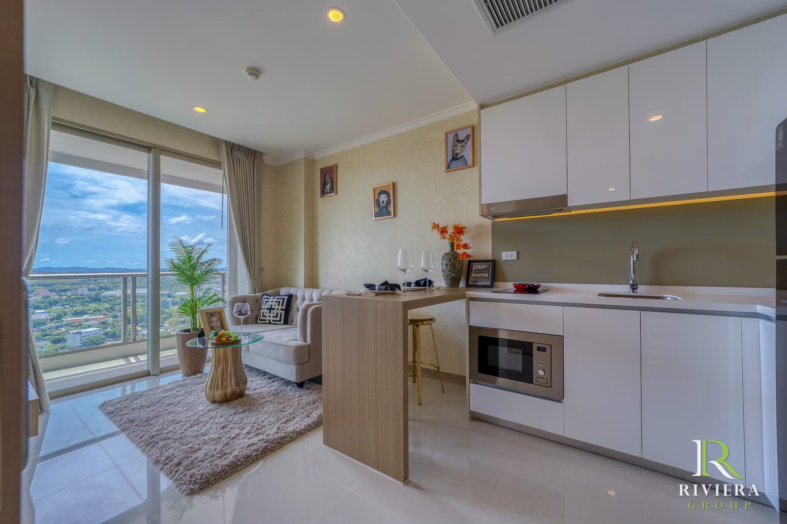 LINE_ALBUM_R2 28E09_250809_4