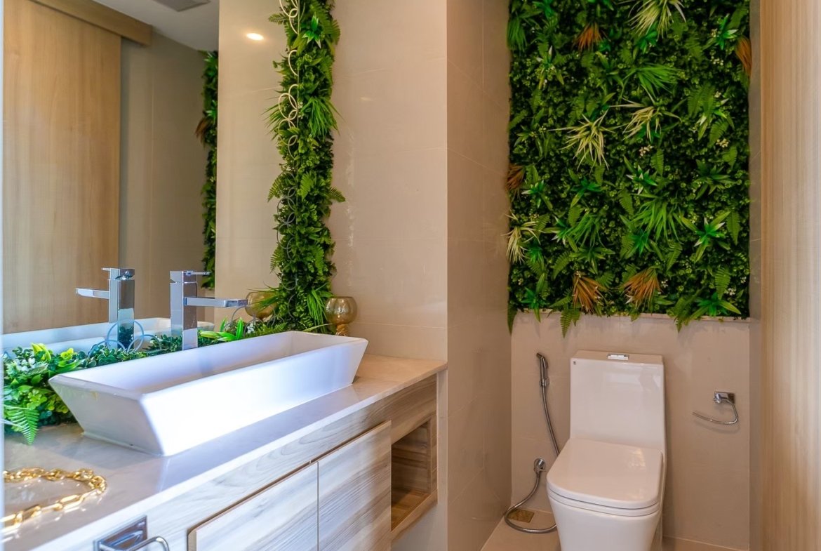 LINE_ALBUM_R2 28E09_250809_6