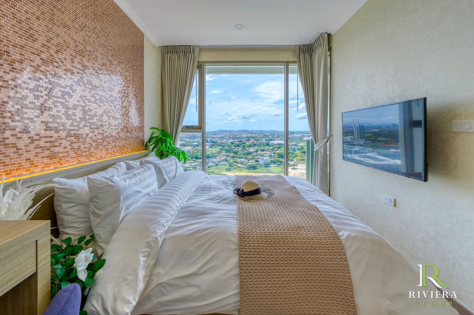 LINE_ALBUM_R2 28E09_250809_8