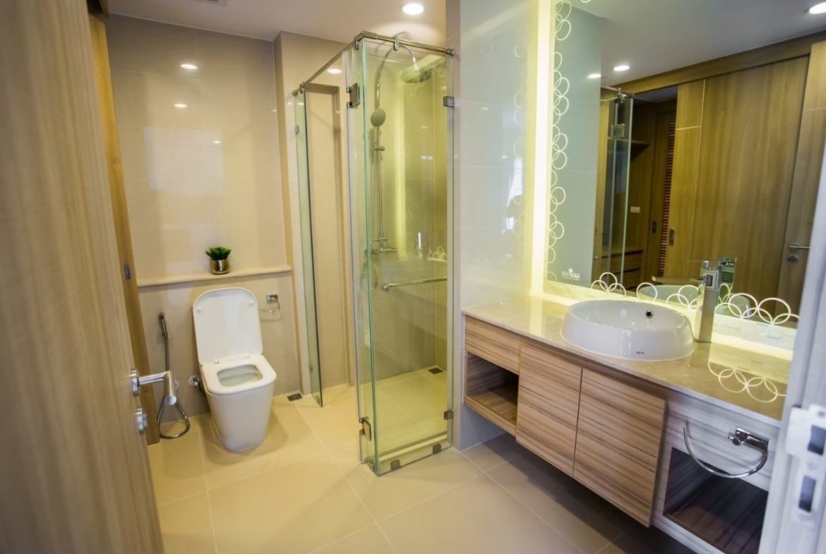 LINE_ALBUM_Riveara Wongamat A_250929_26