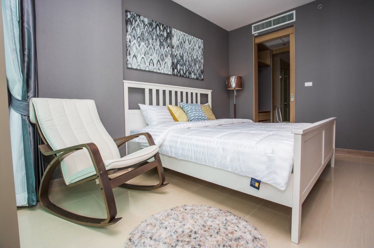 LINE_ALBUM_Riveara Wongamat A_250929_43