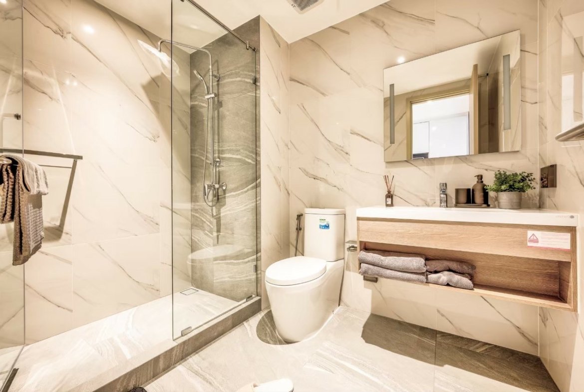 LINE_ALBUM_studio 28 sqm Standard เฟอร์นิเจอร์_250804_2