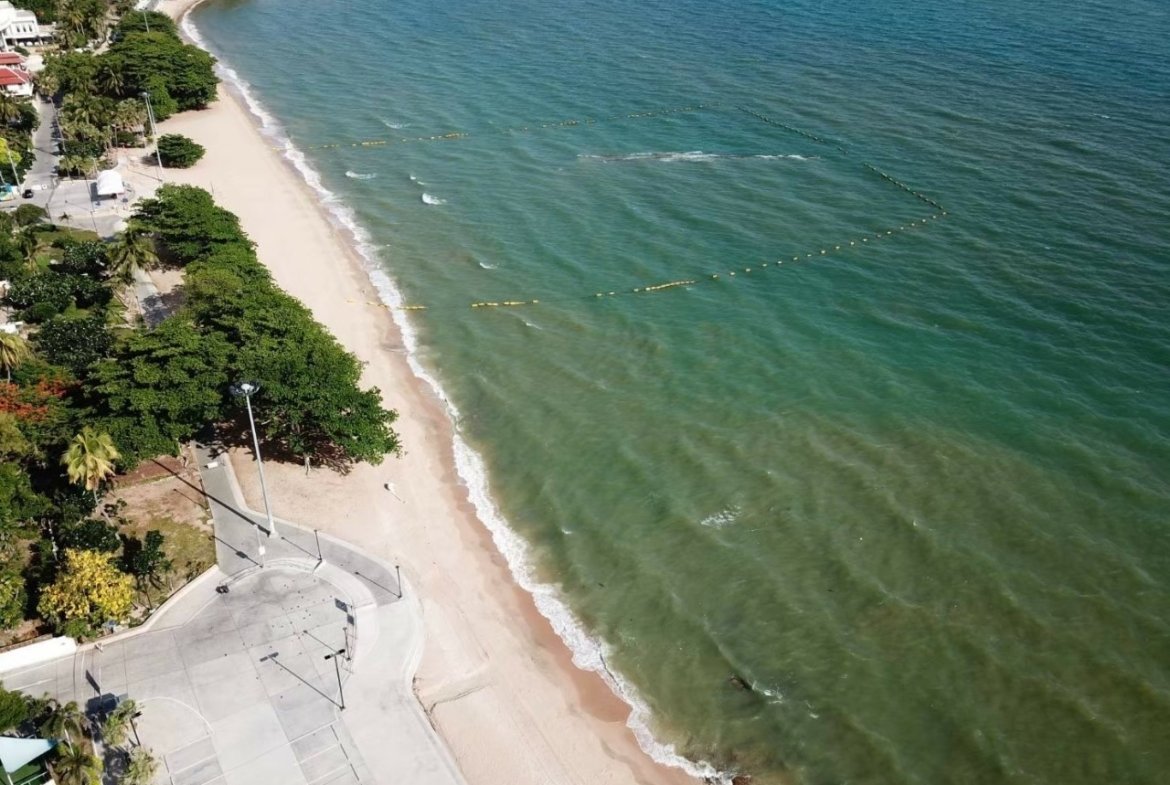 LINE_ALBUM_หาดยินยอม พระตำหนัก_240808_1