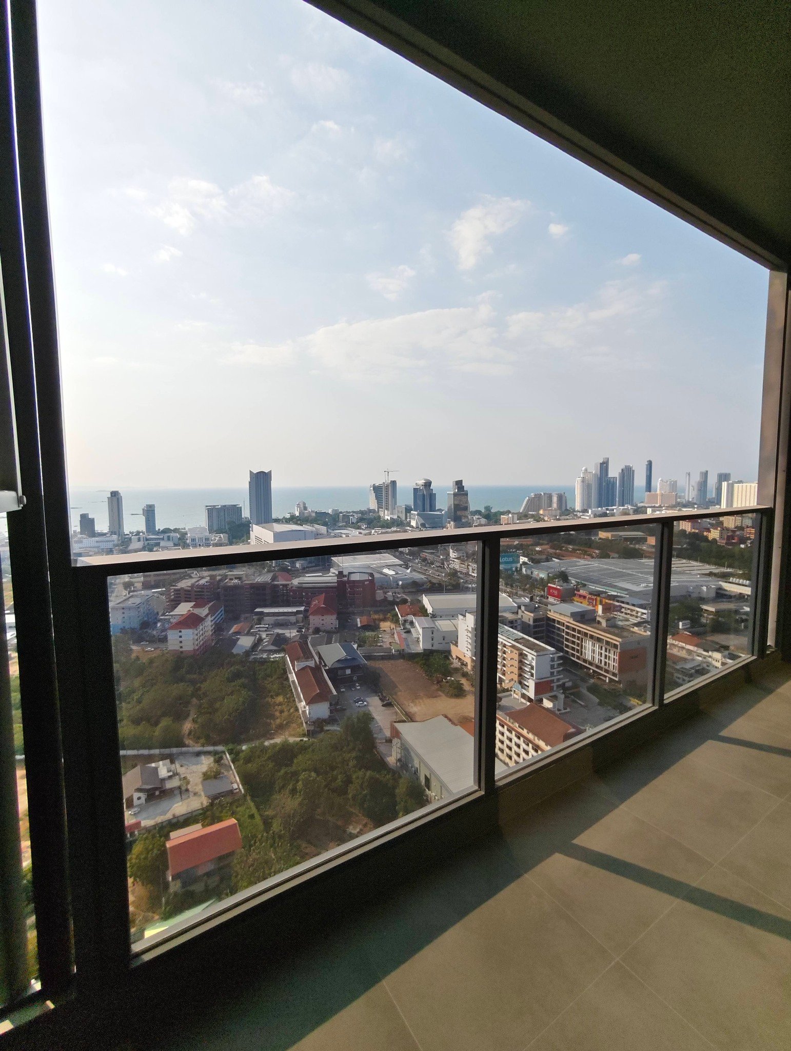 Once-Pattaya-2bed-TQ-12mb-Dlc499 17