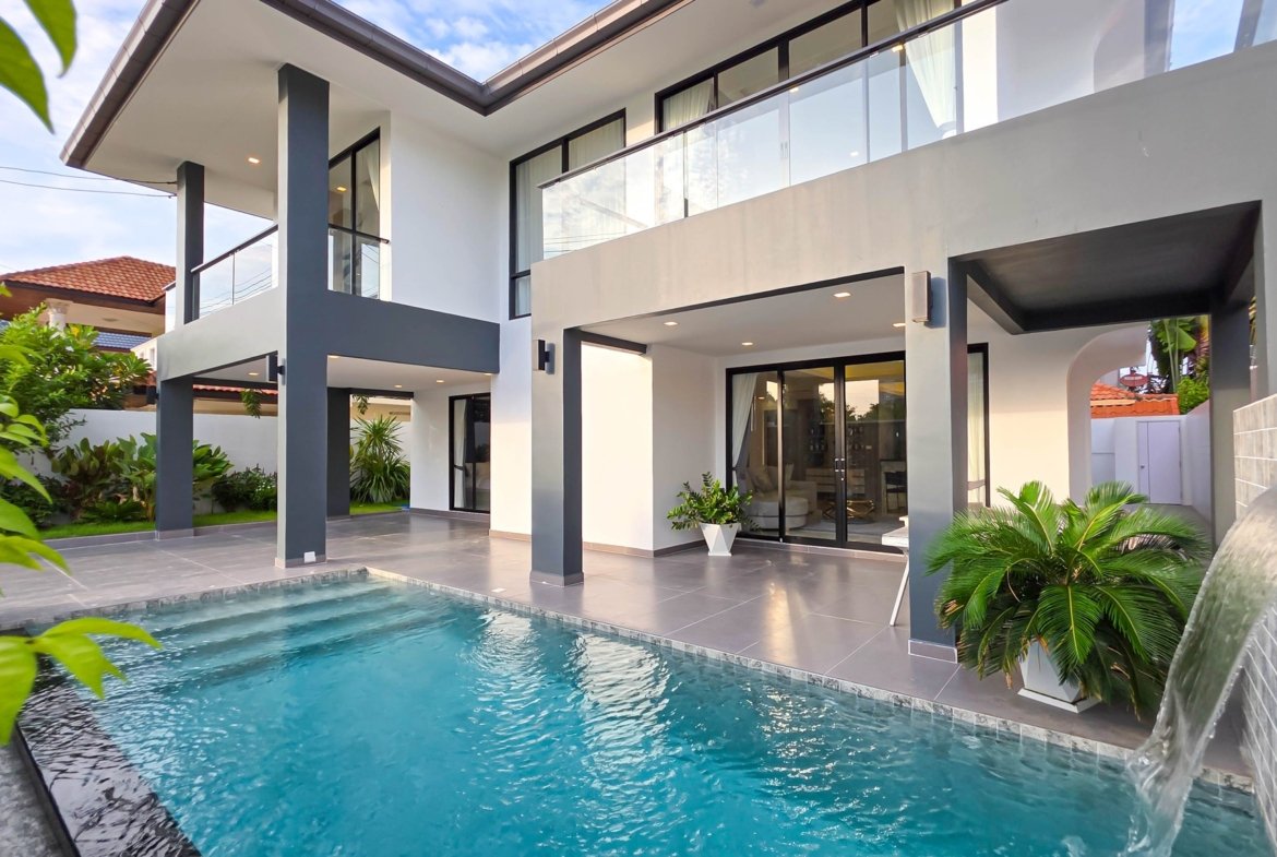 Pool Villa Chaiyapruek 189mb 1