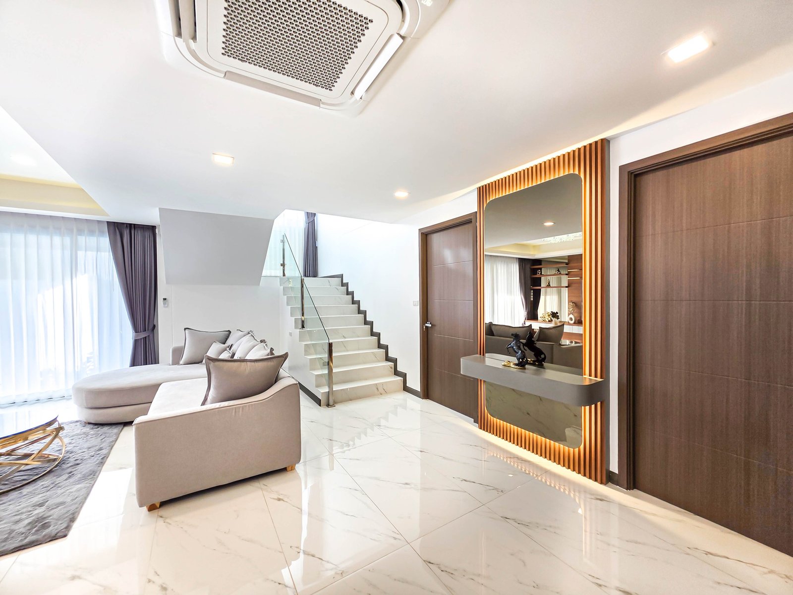 Pool Villa Chaiyapruek 189mb 11