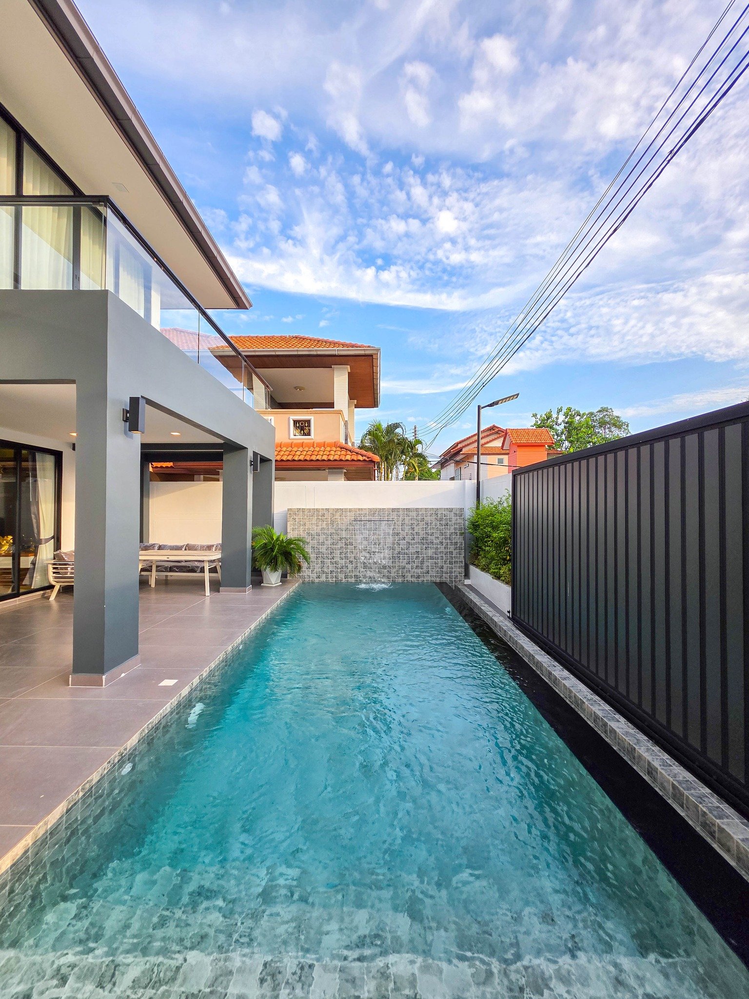 Pool Villa Chaiyapruek 189mb 2