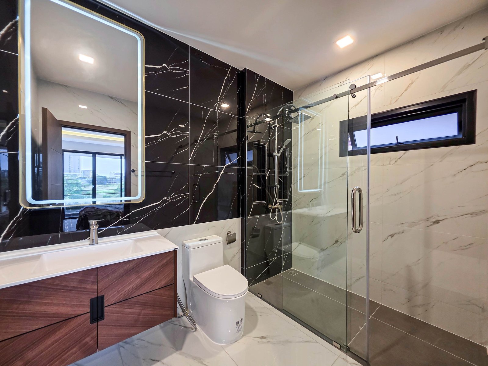 Pool Villa Chaiyapruek 189mb 36