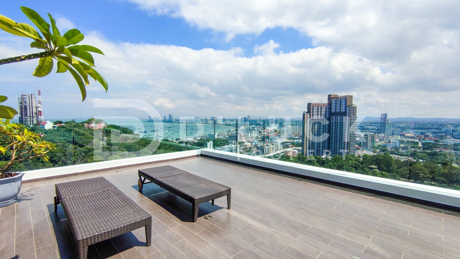 The-Vision-Pattaya-Condo 11