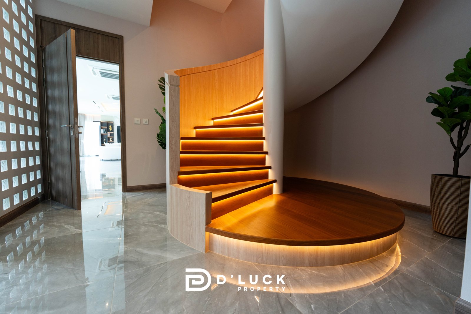 Tree Villa Showhouse 13