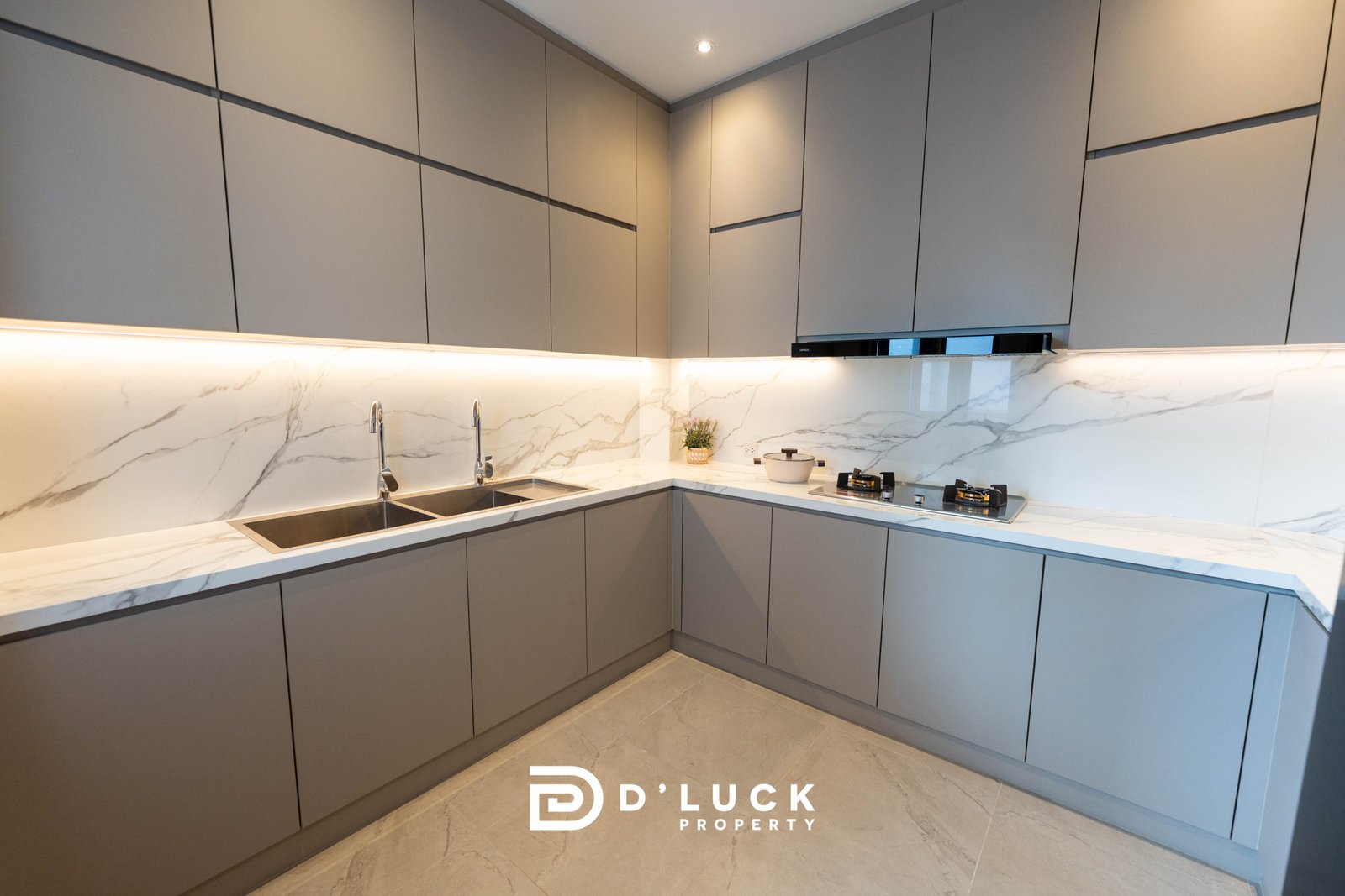 Tree Villa Showhouse 15