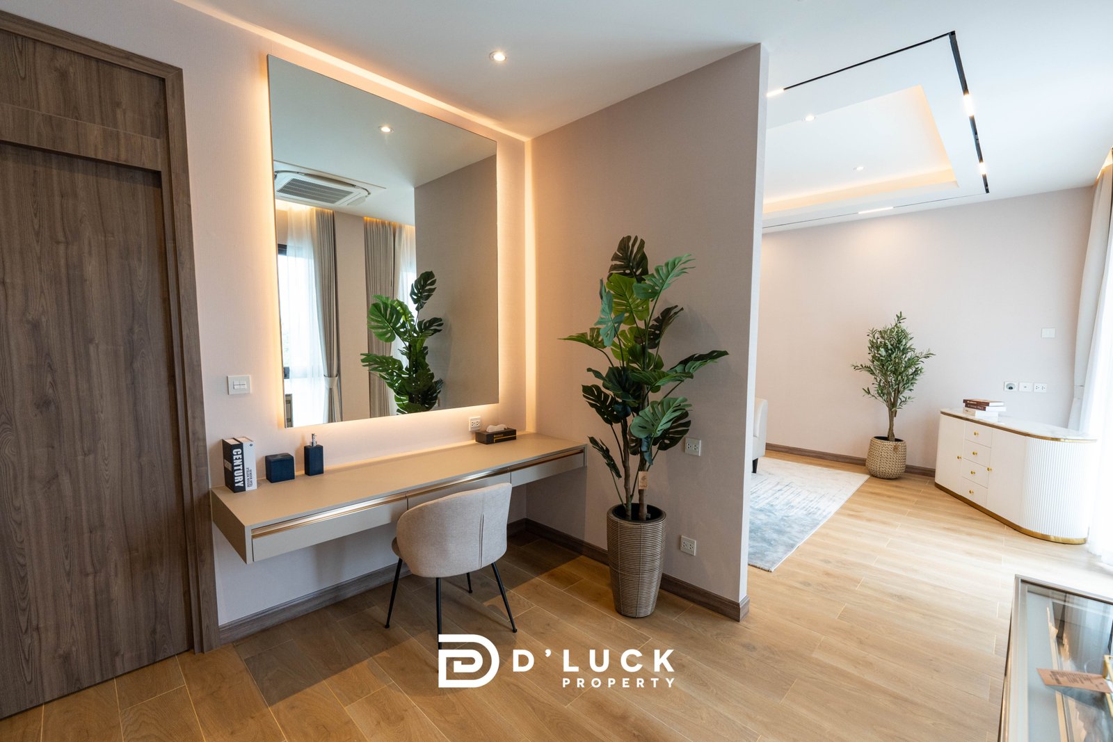 Tree Villa Showhouse 25