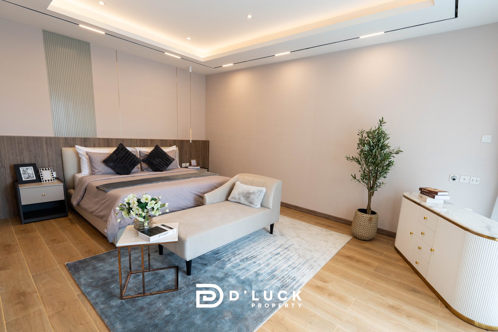 Tree Villa Showhouse 27