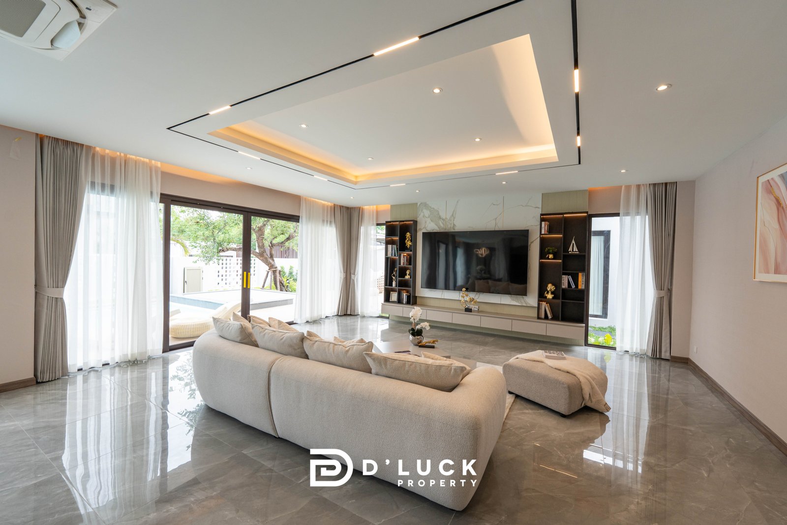 Tree Villa Showhouse 6