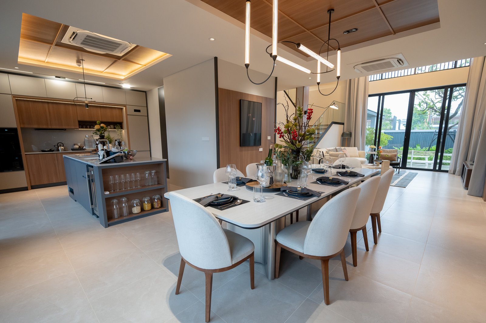 VEERA Grand Pattaya-3