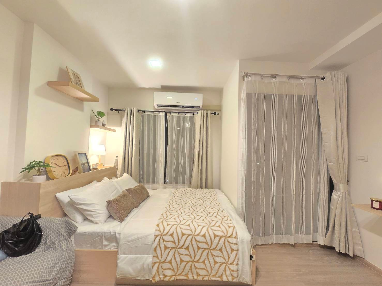 Vay-Pothisan-Pattaya-62 1