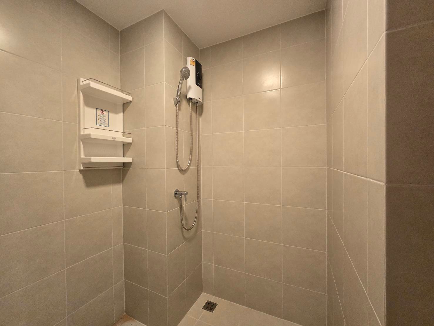 Vay-Pothisan-Pattaya-62 5