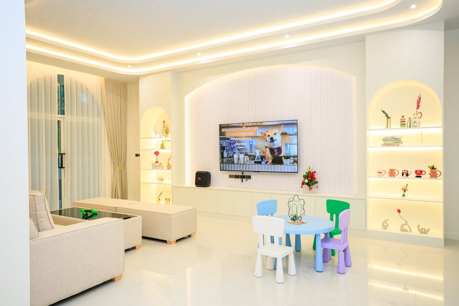 Vivian-pattaya-pool-villa 12